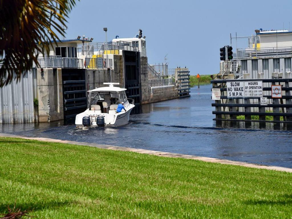 Bass&Sun Condominium 2/2 Bedroom Clewiston Buitenkant foto
